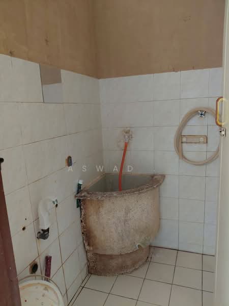 1-storey Terraced House for Sale in Matang (Perak) - Aswad . - Bathroom - PropertyGuru.com.my