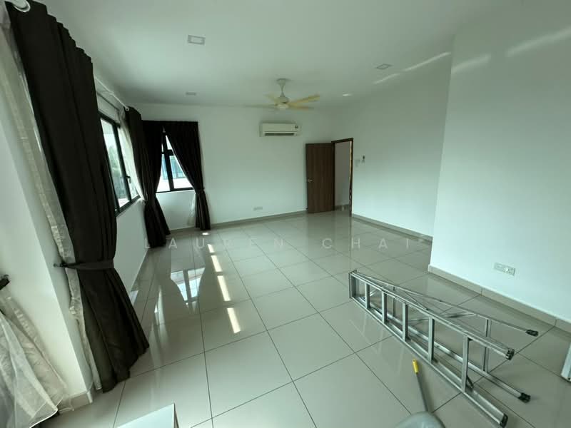 Cluster House for Sale in Skudai (Johor) - Lauren Chai - Living Room - PropertyGuru.com.my