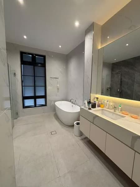 Rumah Berkembar untuk Dijual di Iskandar Puteri (Nusajaya) (Johor) - Jaz Lee - PropertyGuru.com.my