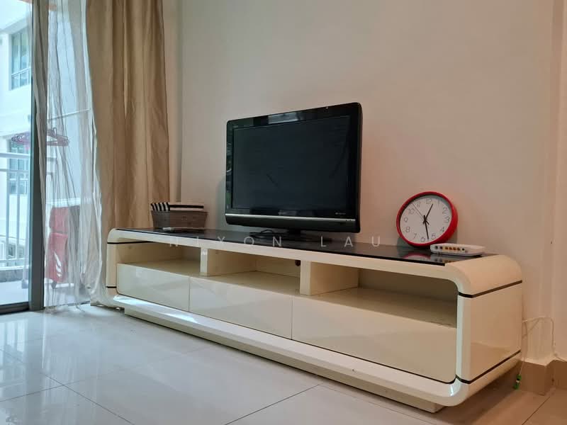 Kediaman Servis untuk Disewa di D'Alamanda - Nixon Lau - Living Room - PropertyGuru.com.my