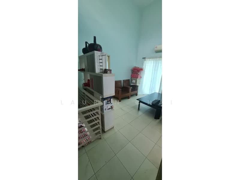 2-storey Terraced House for Sale in Taman Seri Austin (Tebrau) - Lauren Chai - Living Room - PropertyGuru.com.my