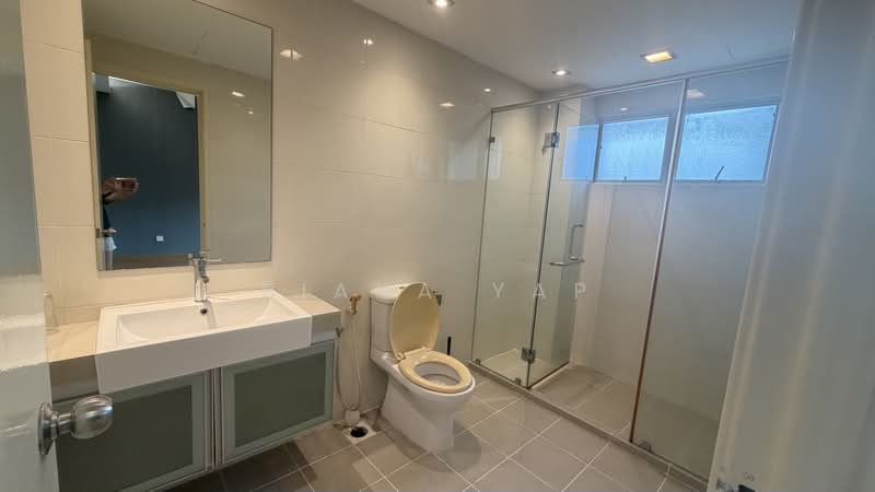 2.5-storey Terraced House for Rent in Mont Kiara (Kuala Lumpur) - Biana Yap - Bathroom - PropertyGuru.com.my