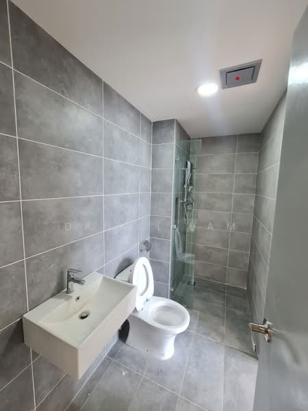 Service Residence for Rent at 121 Residences - Daniel Lam - Bathroom - PropertyGuru.com.my