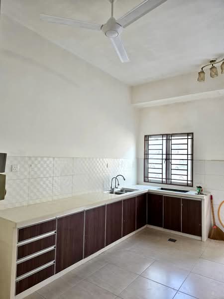 2-storey Terraced House for Rent in Relau (Sungai Ara) - Ben Hew - PropertyGuru.com.my