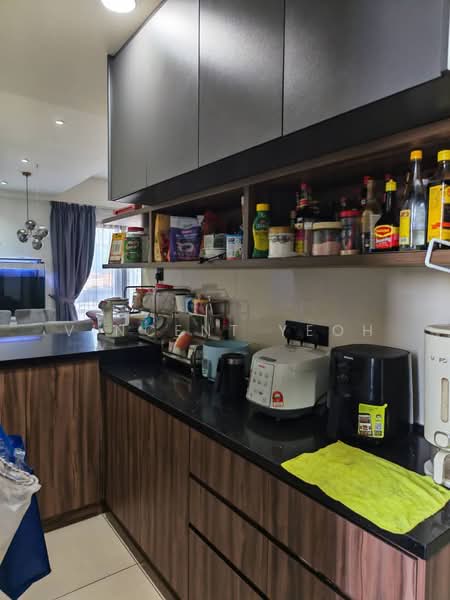 Kediaman Servis untuk Dijual di The Era @ Duta North - Vincent Yeoh - Kitchen - PropertyGuru.com.my