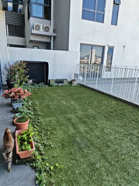 Kediaman Servis untuk Dijual di The Era @ Duta North - Vincent Yeoh - Exterior - PropertyGuru.com.my