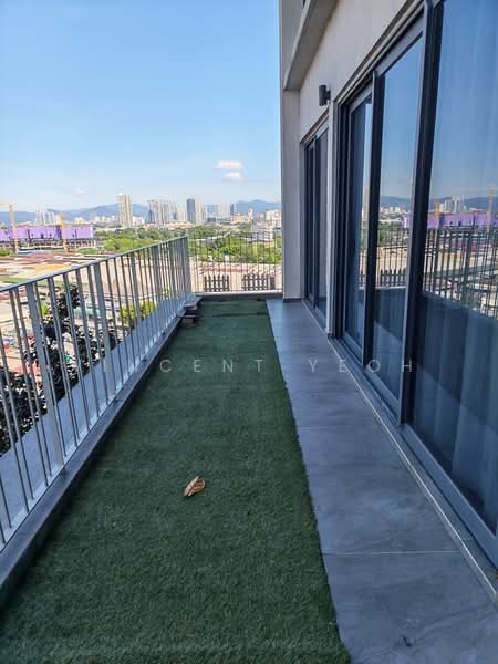Kediaman Servis untuk Dijual di The Era @ Duta North - Vincent Yeoh - Balcony - PropertyGuru.com.my