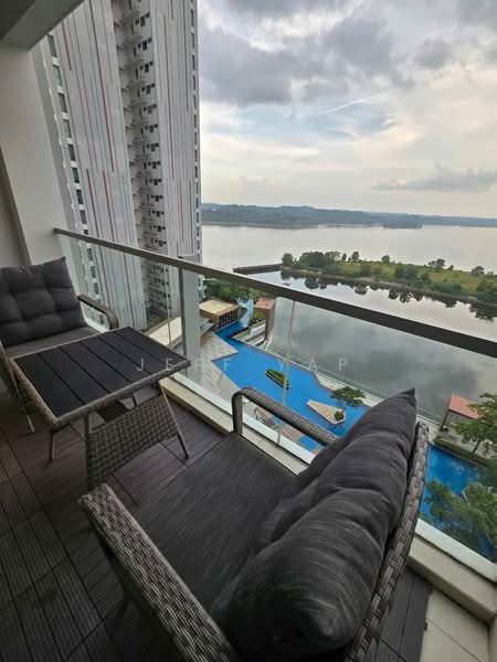 Servis Apartment untuk Disewa di Southern Marina Residences - Jeff Yap - Balcony - PropertyGuru.com.my