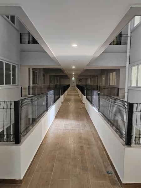 Pangsapuri untuk Disewa di Nadayu 801 - Terry Kee - Corridor - PropertyGuru.com.my