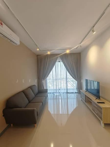 Servis Apartment untuk Dijual di United Point (Residensi Berpadu) - Jeffrey Tham - Living Room - PropertyGuru.com.my