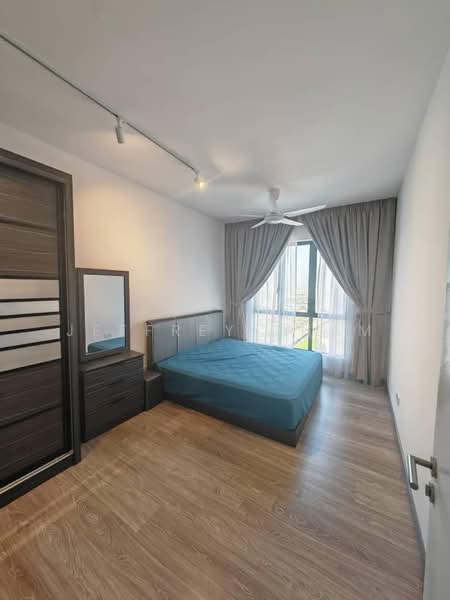Servis Apartment untuk Dijual di United Point (Residensi Berpadu) - Jeffrey Tham - Bedroom - PropertyGuru.com.my