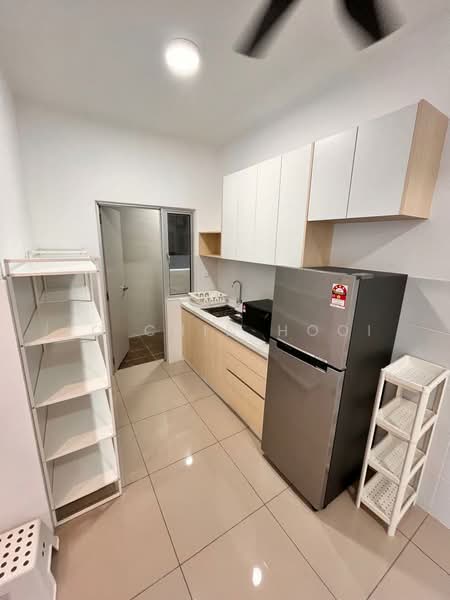 Servis Apartment untuk Disewa di One Maxim - Lo Chin Hooi - Kitchen - PropertyGuru.com.my