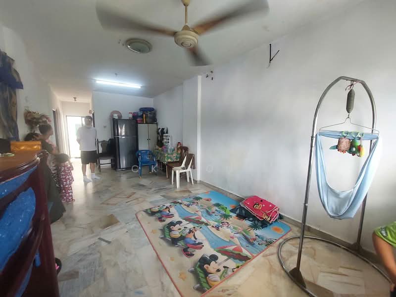 Apartment for Sale at Taman Sri Murni Fasa 2 - CK Wong - Living Room - PropertyGuru.com.my