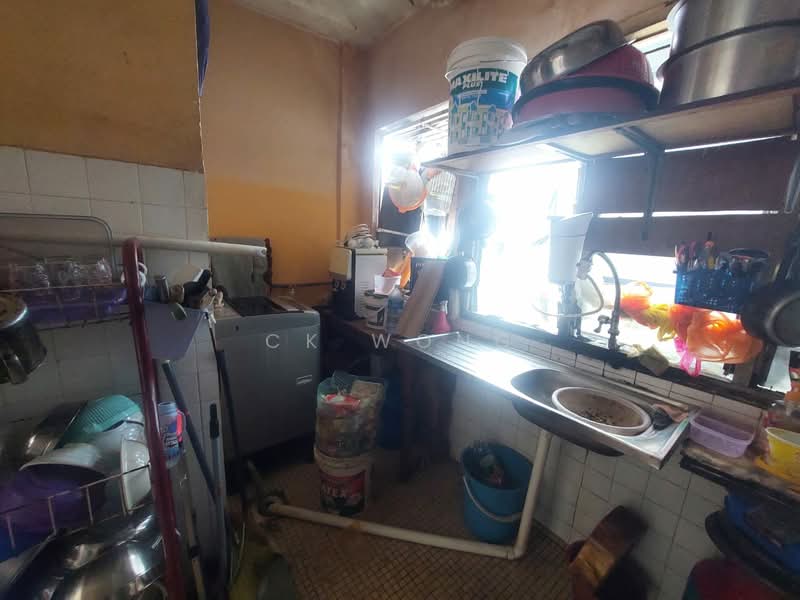 Apartment for Sale at Taman Sri Murni Fasa 2 - CK Wong - Kitchen - PropertyGuru.com.my