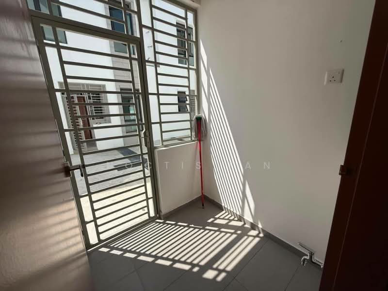 2-storey Terraced House for Rent in Setia Eco Gardens (Gelang Patah) - Noctis Tan - Entrance - PropertyGuru.com.my