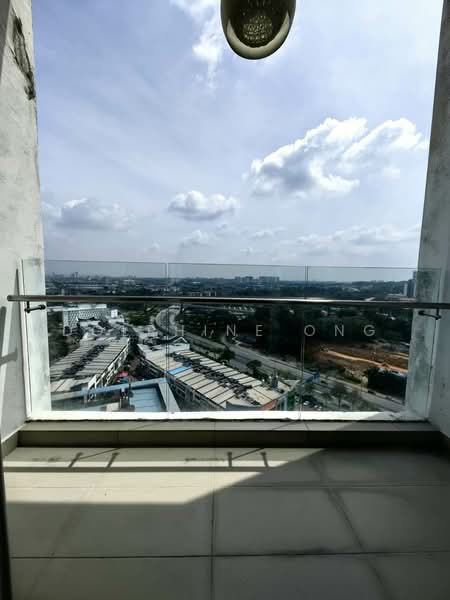 Servis Apartment untuk Disewa di Tropez Residences - Dolphine Ong - Balcony - PropertyGuru.com.my