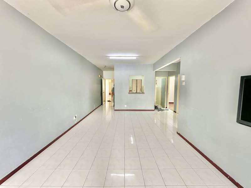Kondominium untuk Dijual di Tiara Intan - Azli Ibrahim - Living Room - PropertyGuru.com.my