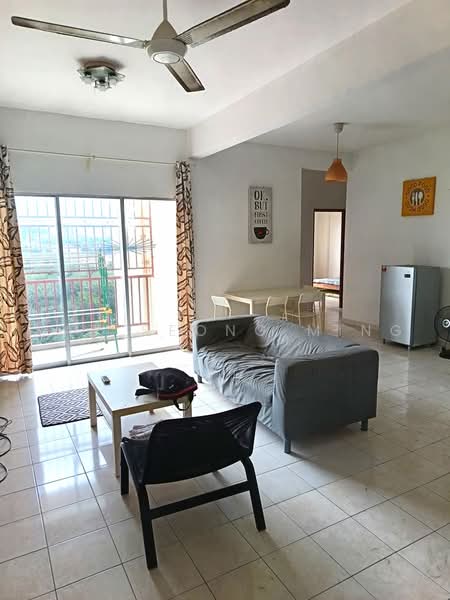 Apartment for Sale at Selesa I Resort Apartment (Pangsapuri Damai Mewah B) - Yap Seong Ming - Living Room - PropertyGuru.com.my