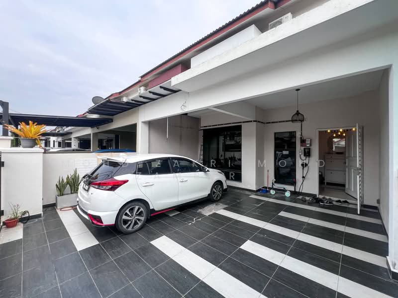 Rumah Teres untuk Dijual di Sungai Buloh (Selangor) - Mohd Zakri Mohd Zamberi - Exterior - PropertyGuru.com.my