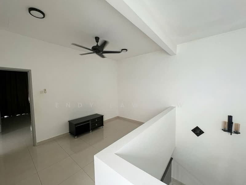 2-storey Terraced House for Sale in Horizon Hills (Iskandar Puteri (Nusajaya)) - Endy Law Law - Living Room - PropertyGuru.com.my