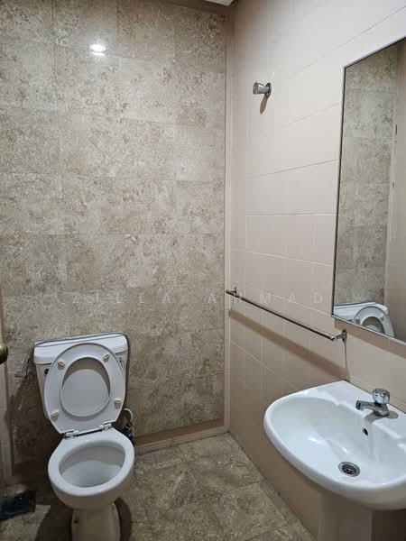 Rumah Teres 3-Tingkat untuk Dijual di Keramat (Kuala Lumpur) - Zilla Ahmad - Bathroom - PropertyGuru.com.my