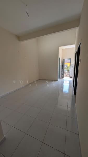 1-storey Terraced House for Sale in Taman Meru Damai (Kapar) - Mohd Nazri Alias - PropertyGuru.com.my