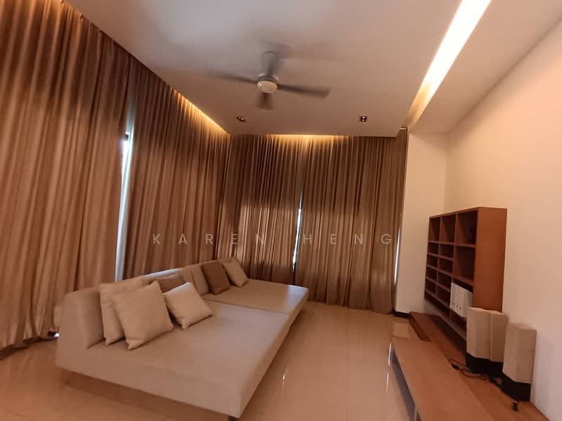 Rumah Banglo untuk Disewa di Leisure Farm (Gelang Patah) - Karen Heng - Living Room - PropertyGuru.com.my