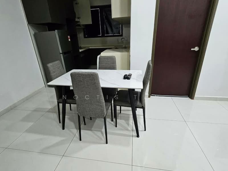 Condominium for Rent at Bay Point @ Country Garden Danga Bay - Noctis Tan - Dining Room - PropertyGuru.com.my