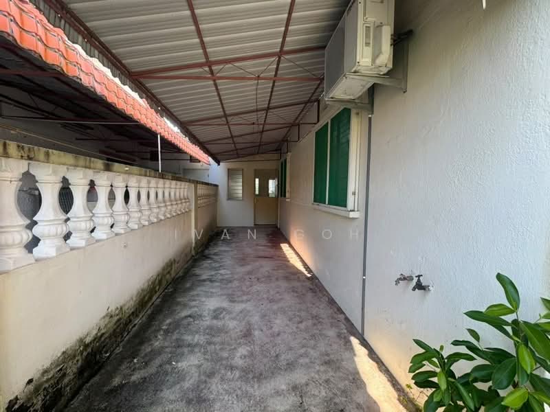 Rumah Berkembar untuk Dijual di Kampung Lapan (Melaka City) - Ivan Goh - PropertyGuru.com.my