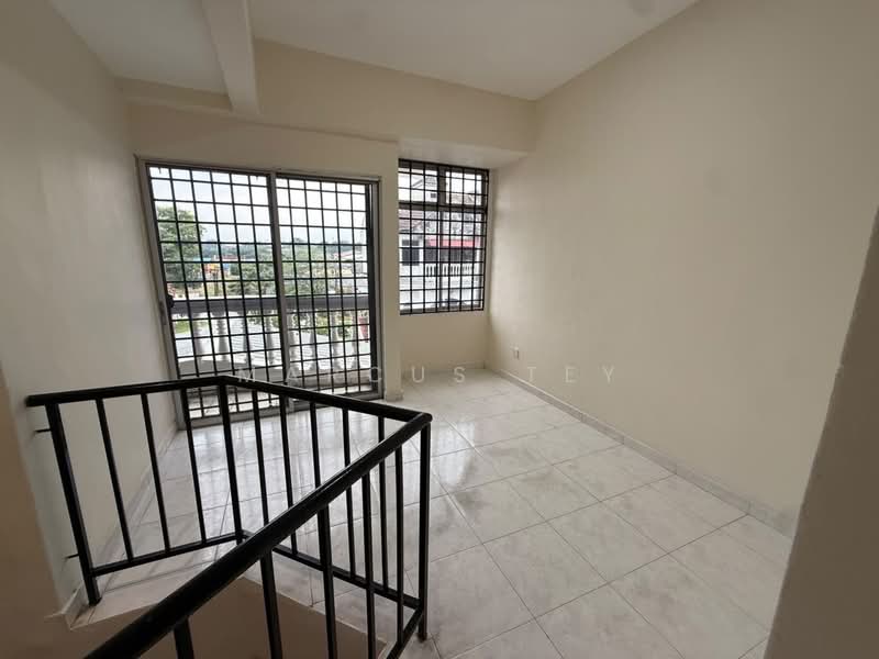 Rumah Teres 3 Tingkat untuk Dijual di Taman Tampoi Utama (Johor Bahru) - Marcus Tey - Interior - PropertyGuru.com.my