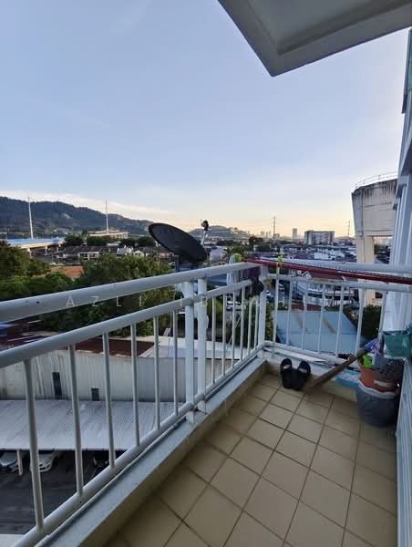 Kondominium untuk Dijual di Renjana Ampang - Azli Ibrahim - Balcony - PropertyGuru.com.my