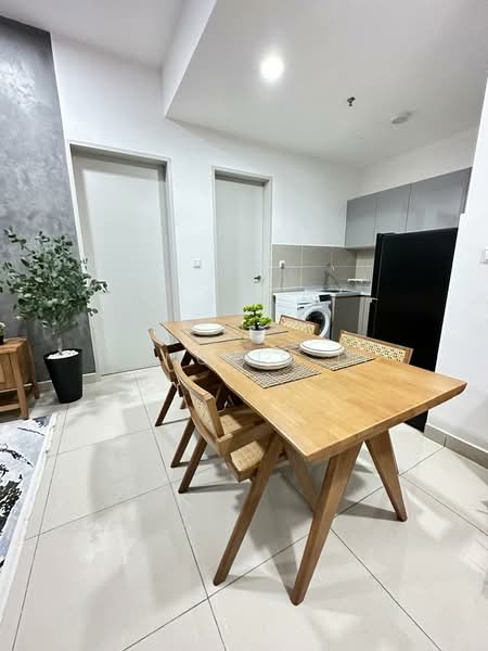 Servis Apartment untuk Disewa di Trion @ KL - Ming Ju Li - Dining Room - PropertyGuru.com.my