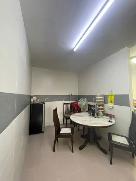 1-storey Terraced House for Sale in Taman Ungku Tun Aminah (Skudai) - Zoey Lee - Kitchen - PropertyGuru.com.my