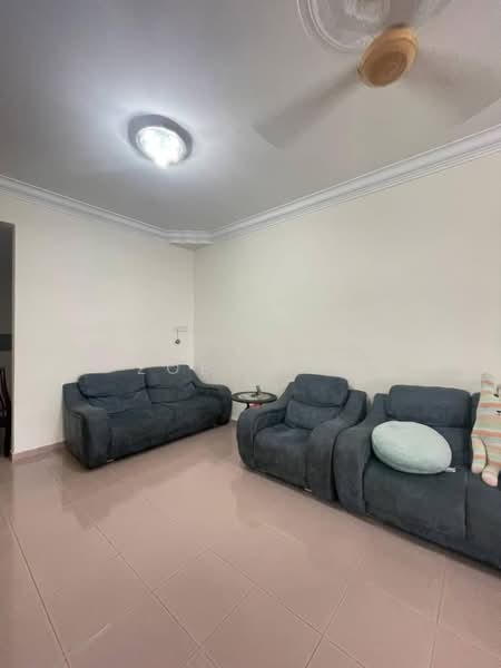 1-storey Terraced House for Sale in Taman Ungku Tun Aminah (Skudai) - Zoey Lee - Living Room - PropertyGuru.com.my