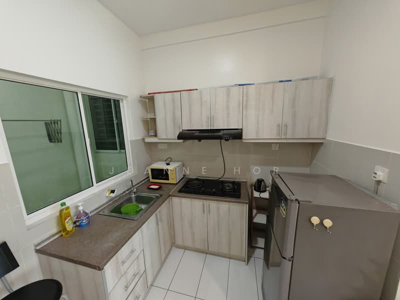 Condominium for Sale at La Thea Residences - Jeanne Hor - Kitchen - PropertyGuru.com.my