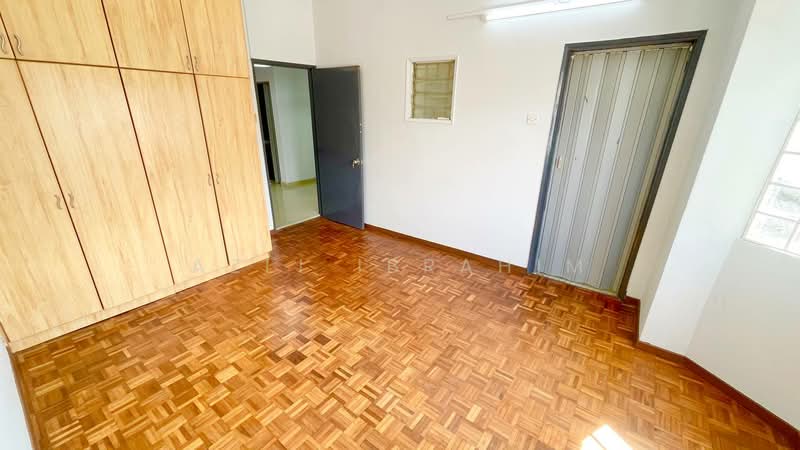 2-storey Terraced House for Sale in Taman Minang Ria (Cheras) - Azli Ibrahim - Bedroom - PropertyGuru.com.my