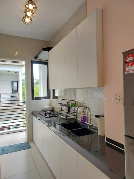 Rumah Bandar untuk Disewa di 16 Sierra (Puchong) - Catherine Lau - Kitchen - PropertyGuru.com.my
