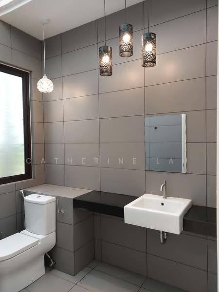 Rumah Bandar untuk Disewa di 16 Sierra (Puchong) - Catherine Lau - Bathroom - PropertyGuru.com.my