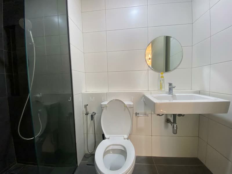 Servis Apartment untuk Disewa di Paloma @ Tropicana Metropark - James Tan - Bathroom - PropertyGuru.com.my