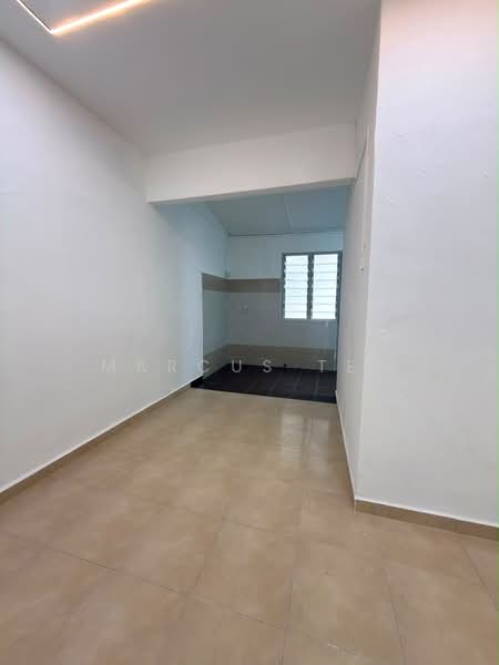 1-storey Terraced House for Sale in Bukit Pasir (Batu Pahat) - Marcus Tey - Interior - PropertyGuru.com.my