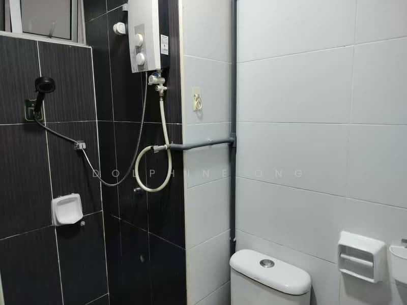 Service Residence for Rent at Larkin Heights - Dolphine Ong - Bathroom - PropertyGuru.com.my