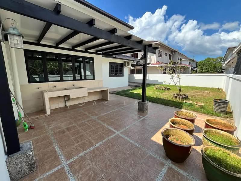 Semi-Detached House for Sale in Stutong (Kuching) - Jay Law - PropertyGuru.com.my
