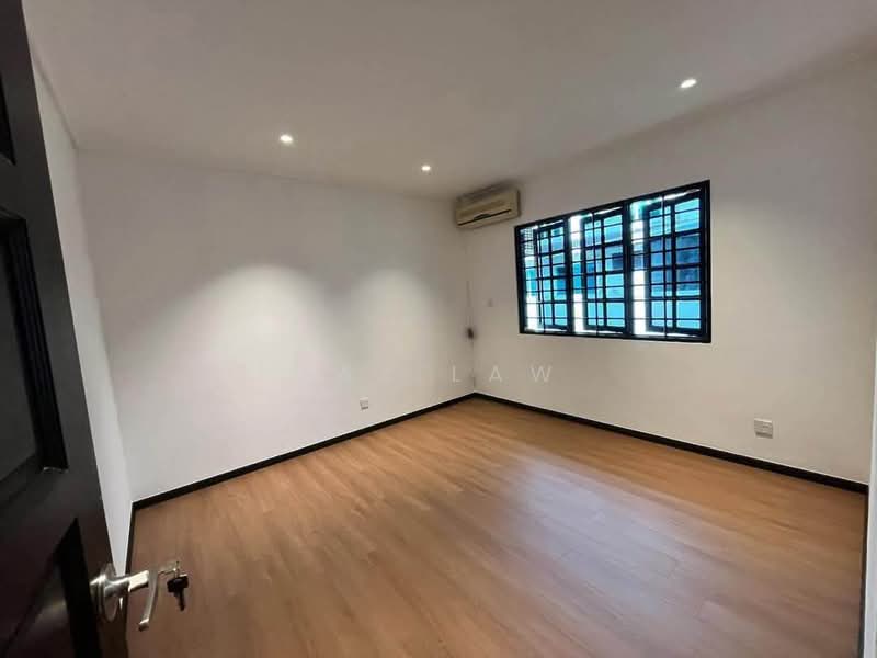 Semi-Detached House for Sale in Stutong (Kuching) - Jay Law - PropertyGuru.com.my