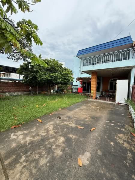 Rumah Berkembar untuk Dijual di Taman Pelangi (Johor Bahru) - Kayden Voon - Exterior - PropertyGuru.com.my