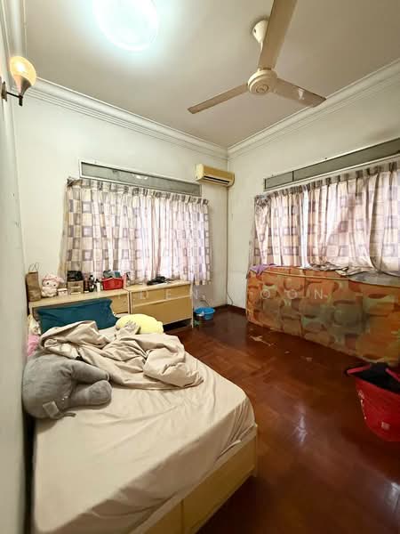 Rumah Berkembar untuk Dijual di Taman Pelangi (Johor Bahru) - Kayden Voon - Bedroom - PropertyGuru.com.my