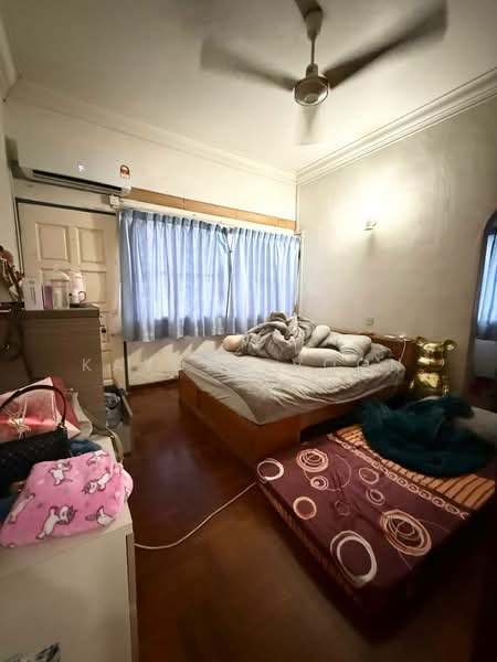 Rumah Berkembar untuk Dijual di Taman Pelangi (Johor Bahru) - Kayden Voon - Bedroom - PropertyGuru.com.my