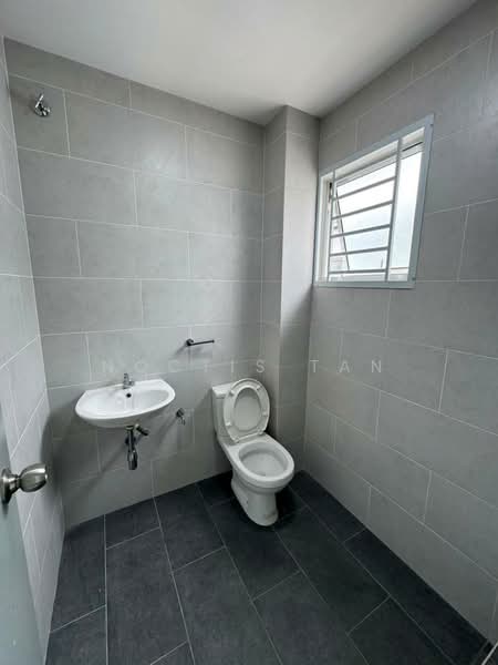 Rumah Teres 2 Tingkat untuk Disewa di Masai (Johor) - Noctis Tan - Bathroom - PropertyGuru.com.my