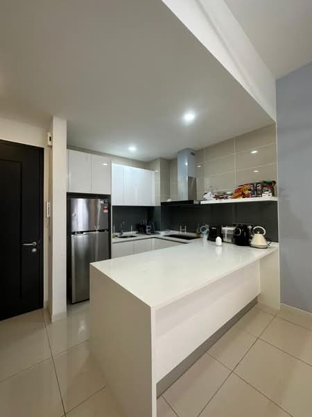Servis Apartment untuk Disewa di The Park 2 - Kylie Hoh - Kitchen - PropertyGuru.com.my