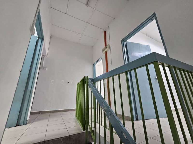 Rumah Teres 2 Tingkat untuk Disewa di Selayang (Selangor) - Coyee Wong - Corridor - PropertyGuru.com.my