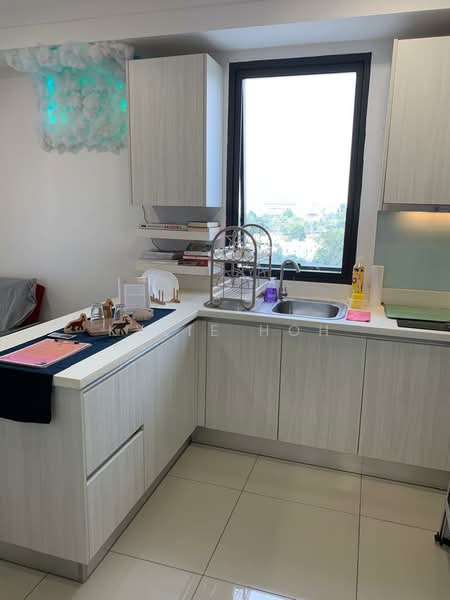 Service Residence for Sale at Solstice @ Pan'gaea - Kylie Hoh - Kitchen - PropertyGuru.com.my